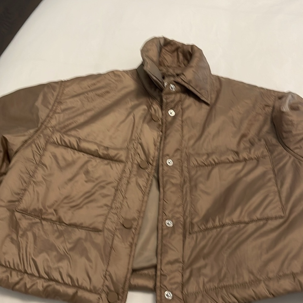 Only cropped puffer